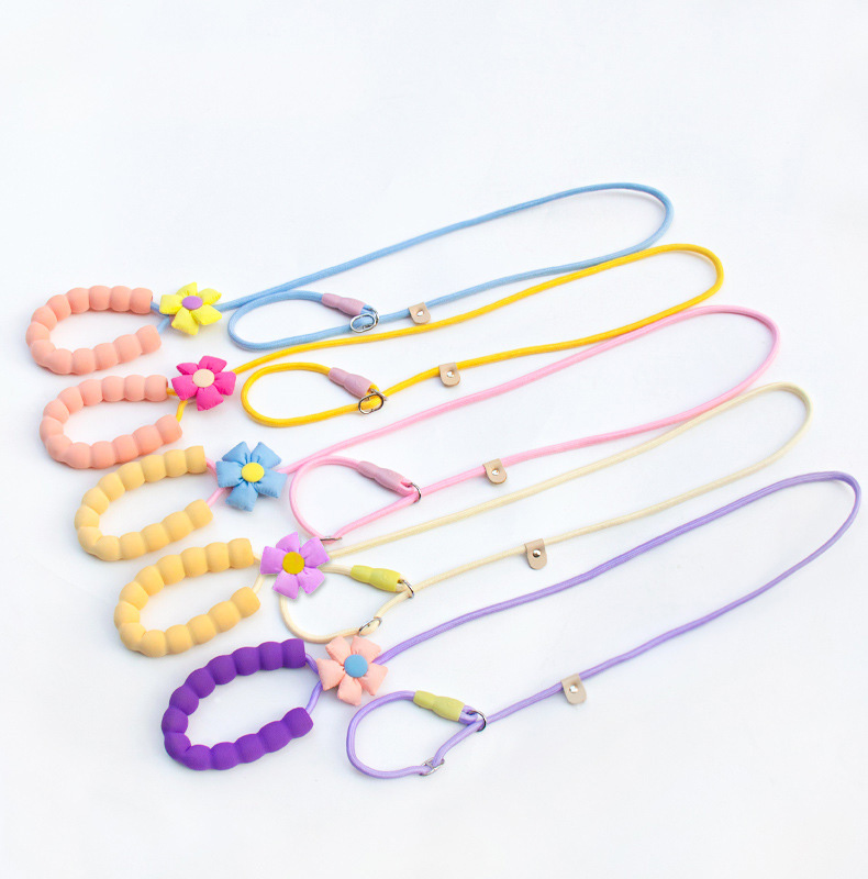 Dopamine Flower Doll Dog Leashes