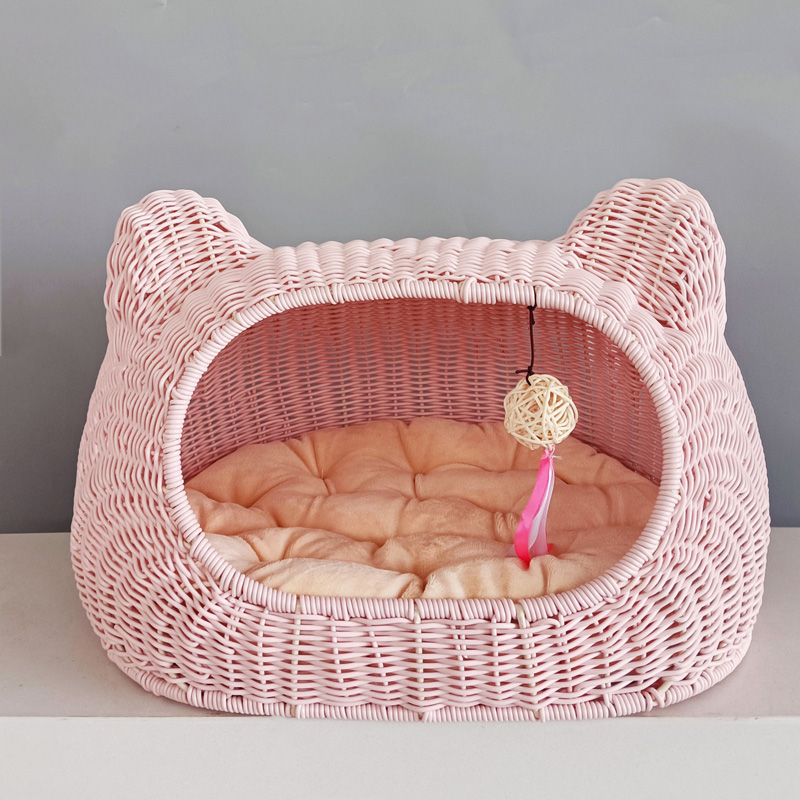 High Quality Hand-Woven Semi-Enclosed Cat Bed