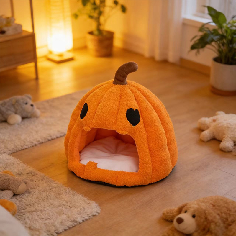 Halloween Warm Pumpkin Cat Bed